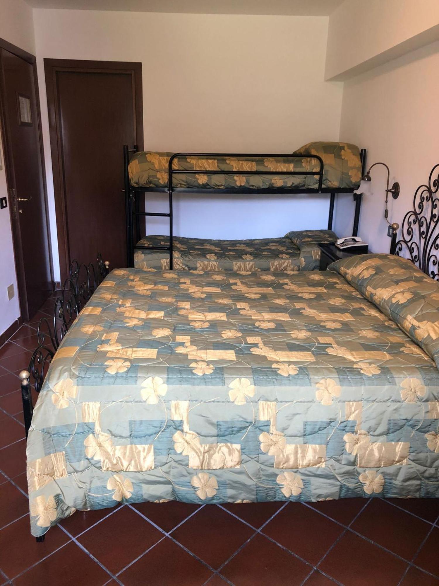 Hotel Bucaneve Pescasseroli Luaran gambar